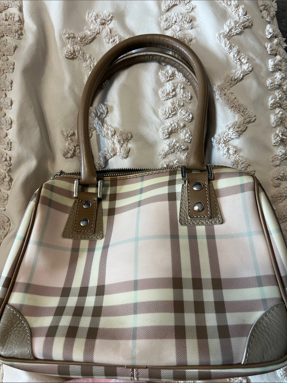 Burberry Pink Nova